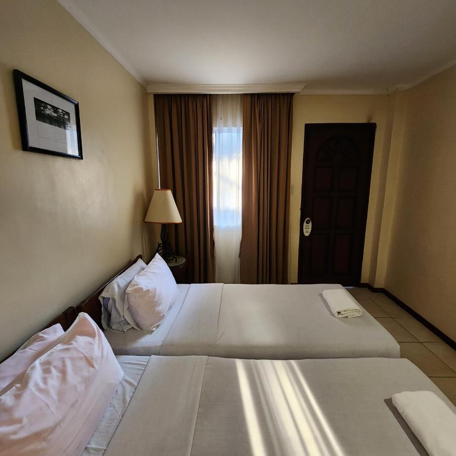פנגלאו Villa Tomasa Alona Kew White Beach Resort מראה חיצוני תמונה