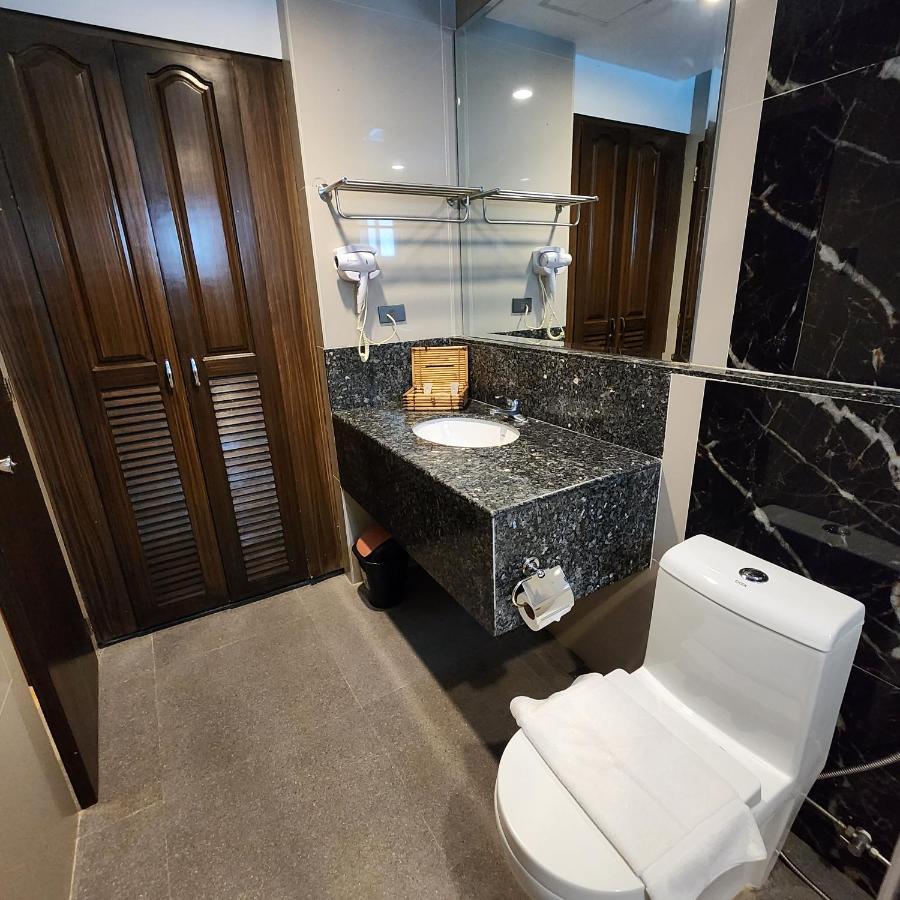 פנגלאו Villa Tomasa Alona Kew White Beach Resort מראה חיצוני תמונה