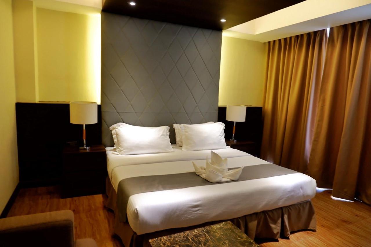 פנגלאו Villa Tomasa Alona Kew White Beach Resort חדר תמונה